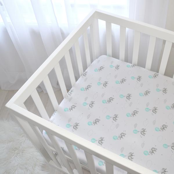 Elephant-dream-big-sheet-on-cot-web-grande