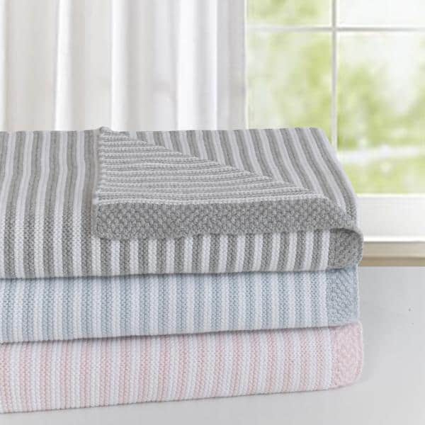 Stripe-blankets-grande