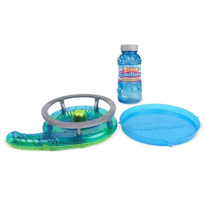 Gazillion-bubble-giant-power-wand-blue-and-green-3-1527130315