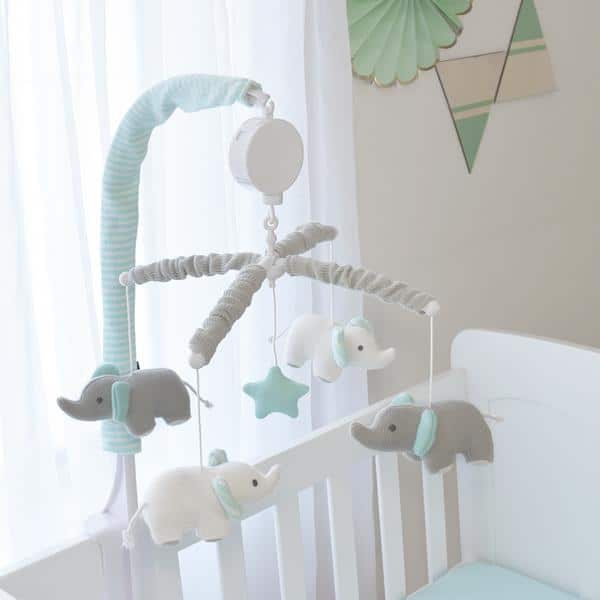 Musical-cot-mobile-elephant-web-grande
