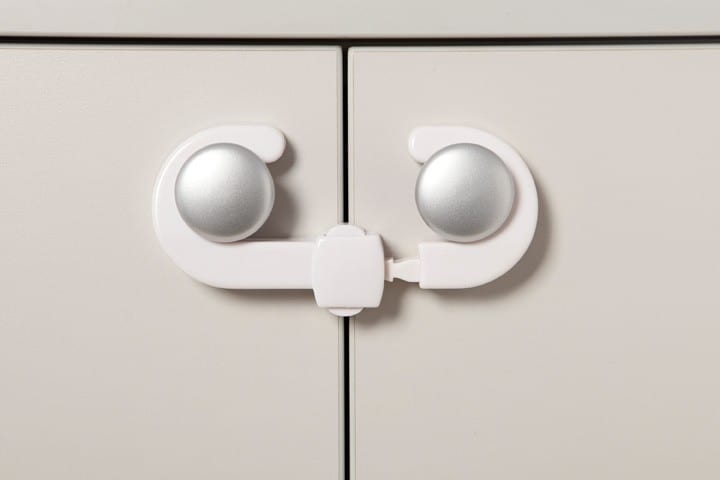 72dpi-f712-insitu-05-1-1-