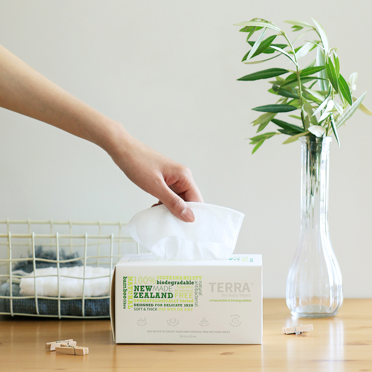 Dry-baby-wipes-4