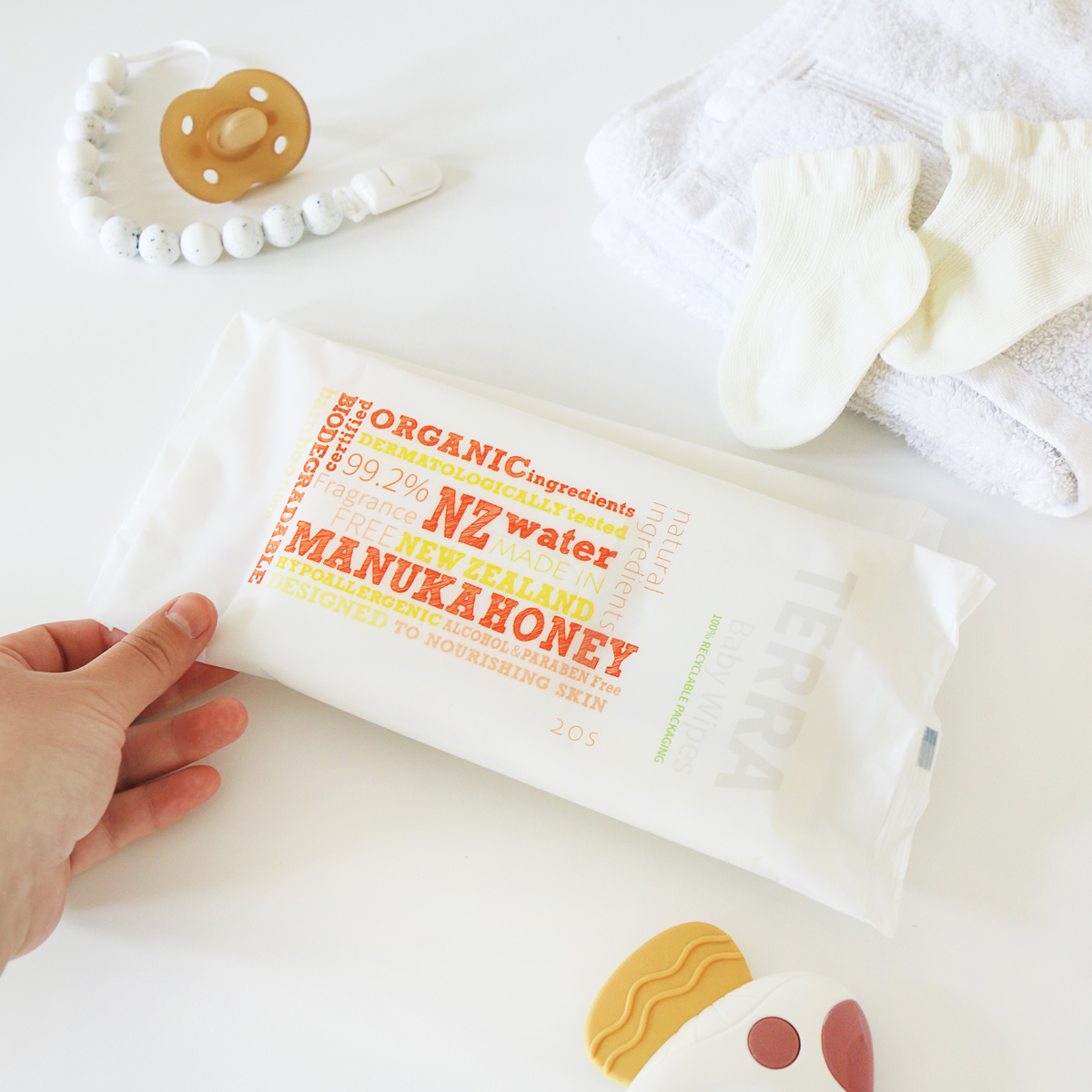 Manuka-honey-baby-wipes-travel-size-4-1-