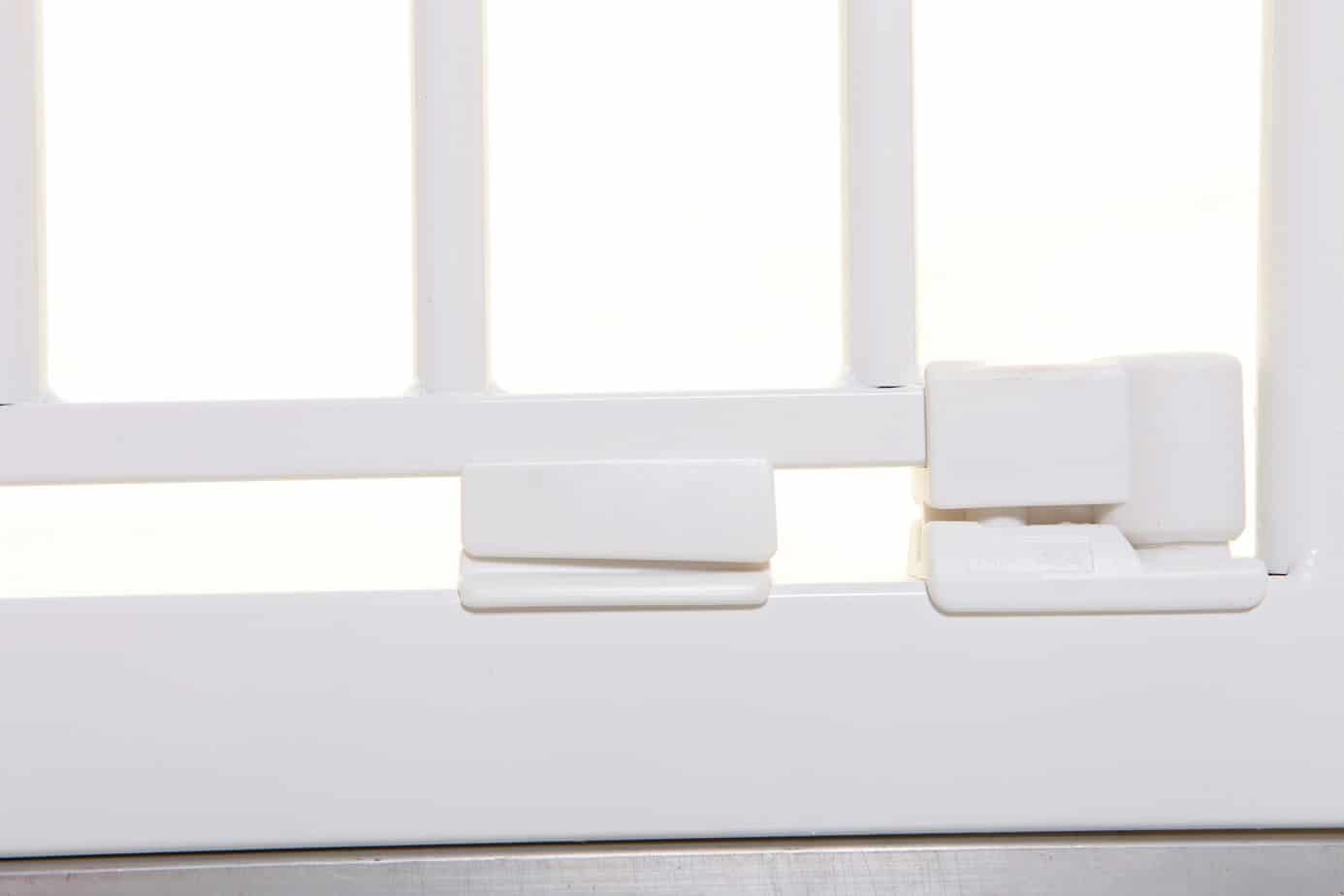 Chelsea-white-23-rgb300dpi-4