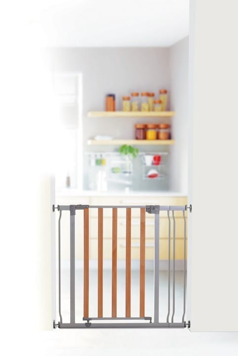 F1981-cosmopolitan-gate-ext-9cm-rgb72dpi